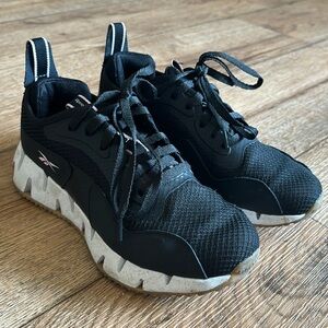 Women’s Size 6 Reebok Running Shoes